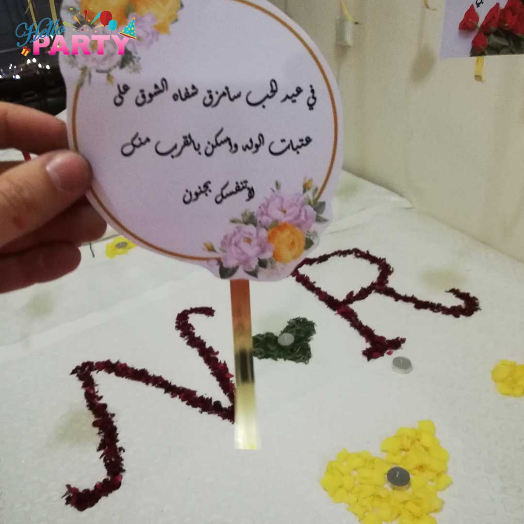 رومنسية-ورد طبيعي-ورد صناعي-ورق الورد-شمع-شموع-زوج-زوجة-راحة-استرخاء-أجواء رومنسية-يعشقها-عشق - بلاد الغربة-اوربا-كندا-اهتمام-حماسة-حب-غرام-موعد-أسئلة-يتحدث كثيراً-خجل-تردد-ارتباط-سعيد-النية الصافية-الصادقة-الاهتمام المتبادل-تنظيم-حفلات-و-مناسبات-في-
