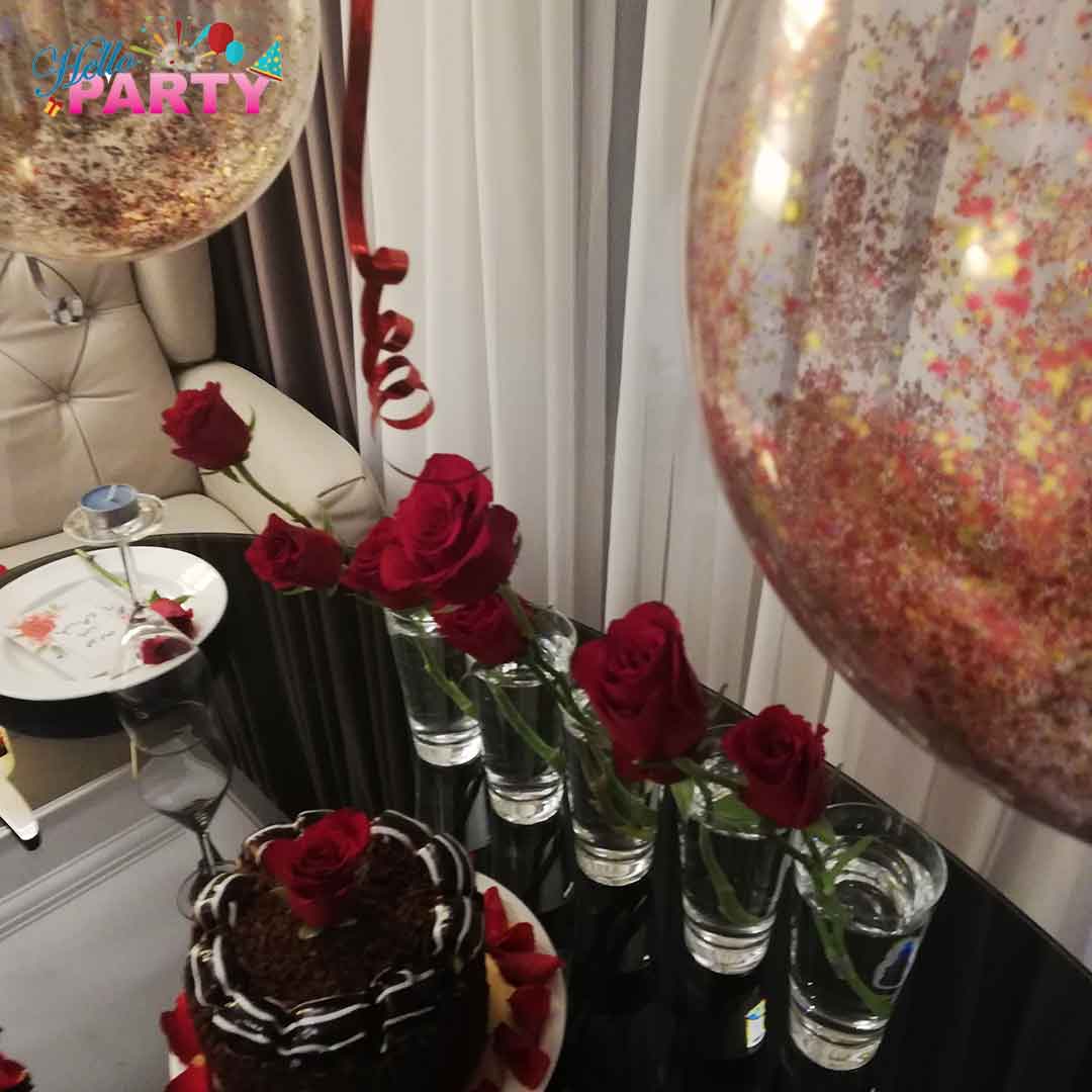 رومنسية-ورد طبيعي-ورد صناعي-ورق الورد-شمع-شموع-زوج-زوجة-راحة-استرخاء-أجواء رومنسية-يعشقها-عشق - بلاد الغربة-اوربا-كندا-اهتمام-حماسة-حب-غرام-موعد-أسئلة-يتحدث كثيراً-خجل-تردد-ارتباط-سعيد-النية الصافية-الصادقة-الاهتمام المتبادل-تنظيم-حفلات-و-مناسبات-في-