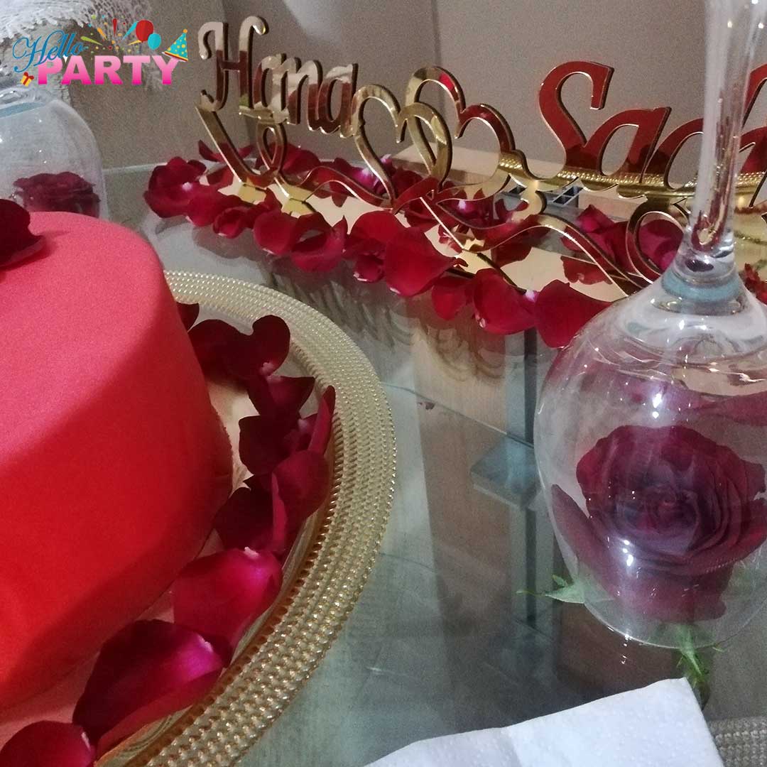 رومنسية-ورد طبيعي-ورد صناعي-ورق الورد-شمع-شموع-زوج-زوجة-راحة-استرخاء-أجواء رومنسية-يعشقها-عشق - بلاد الغربة-اوربا-كندا-اهتمام-حماسة-حب-غرام-موعد-أسئلة-يتحدث كثيراً-خجل-تردد-ارتباط-سعيد-النية الصافية-الصادقة-الاهتمام المتبادل-تنظيم-حفلات-و-مناسبات-في-