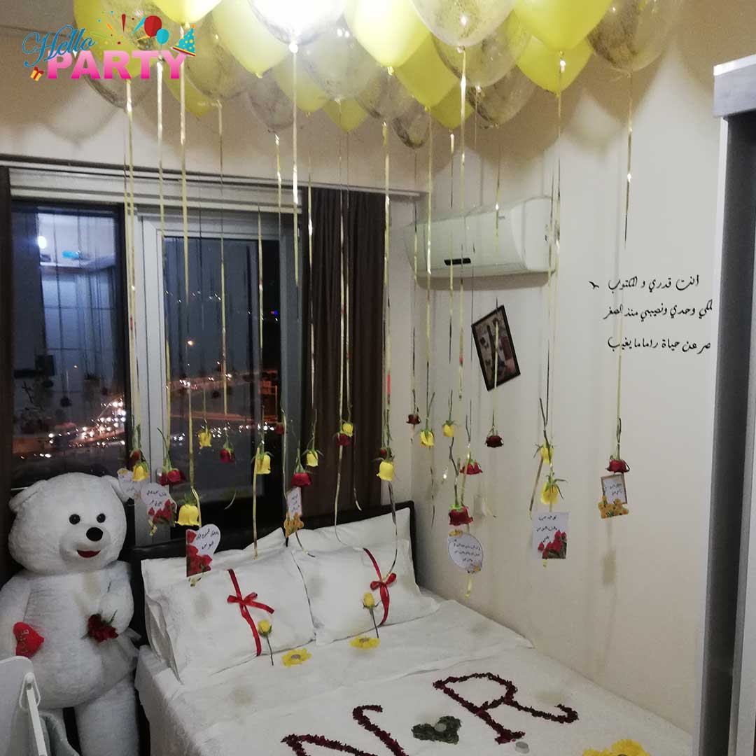 رومنسية-ورد طبيعي-ورد صناعي-ورق الورد-شمع-شموع-زوج-زوجة-راحة-استرخاء-أجواء رومنسية-يعشقها-عشق - بلاد الغربة-اوربا-كندا-اهتمام-حماسة-حب-غرام-موعد-أسئلة-يتحدث كثيراً-خجل-تردد-ارتباط-سعيد-النية الصافية-الصادقة-الاهتمام المتبادل-تنظيم-حفلات-و-مناسبات-في-